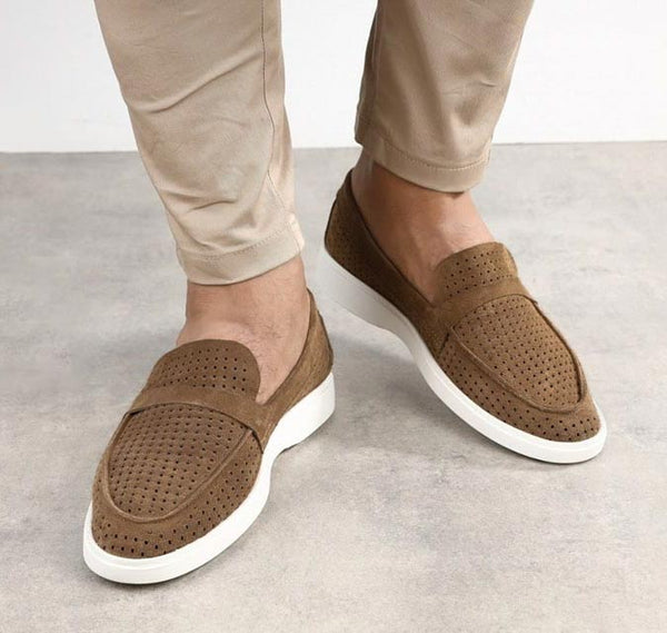 Men's Casual Slip-On Loafers Summer shoes / Irish Coffee