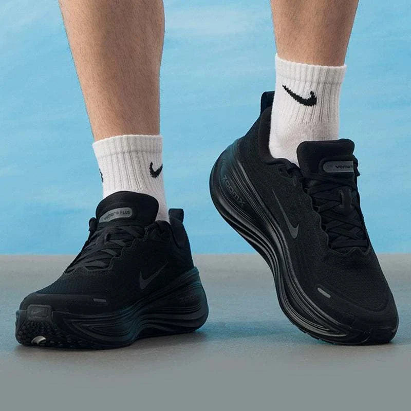 Nike Vomero Plus