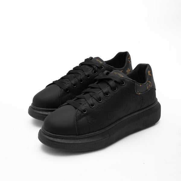 LV Bradly Sneakers / Black